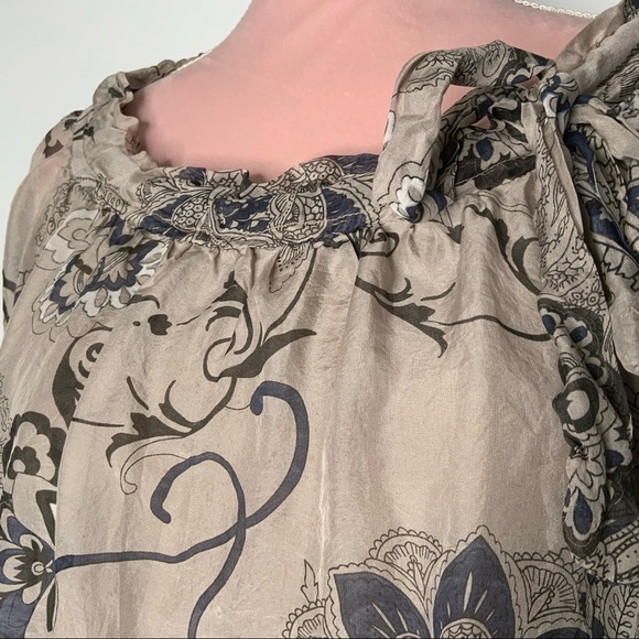 Giusy silk top blouse. Made in‎ Italy. - Picture 4 of 10